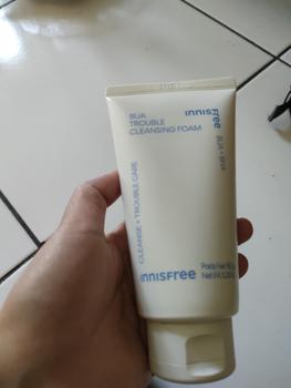 Product Review of Innisfree Bija Trouble Cleansing Foam 150g - Cleanser from Tokopedia customer review 1