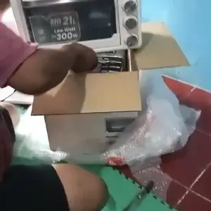 Roschel Electric Oven Low Watt 2 x 300 W Atas Bawah Kapasitas 21 L Stay Warm Function Menghangatkan with Interior Lamp Hemat Listrik Pemanas Ganda Stainless Steel Pemanggang Kue Toaster Multifungsi ROV-210 / ROV 210 / ROV210 (Garansi 1 Tahun) Beige / Grey