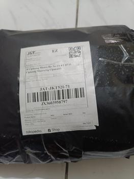 Product Review of Makanan Coklat Ferococo Chrunchy Choco Ball HALAL 40pcs 320gr from Tokopedia customer review 2
