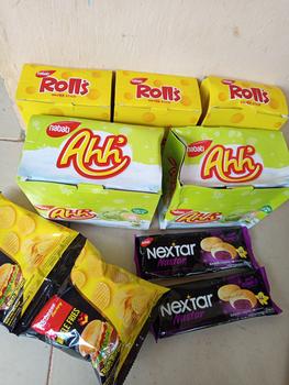 Product Review of Nabati Rolls Keju (8grx20pcs)  Food Food Cookies Cookies Snacks Snacks Camilan Camilan from Tokopedia customer review 0