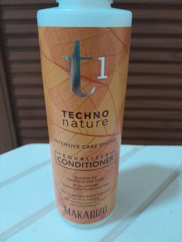 Product Review of PAKET ISI 2 Makarizo T1 Techno Nature Equalizer Shampoo & Conditioner 180 mL - Shampo Conditioner Non SLS / Sampo Conditioner / Gentle Shampoo Conditioner / Paraben Free / No Sulfat / Hair Care Hair Treatment Perawatan Rambut / Haircare from Tokopedia customer review 2