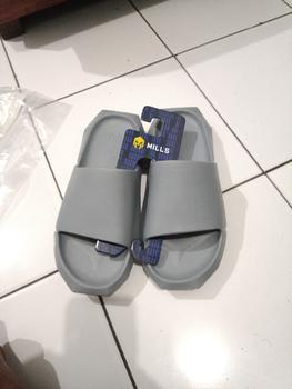 Product Review of MILLS Sandal Metaslide Recov Grey 9900703 from Tokopedia customer review 0