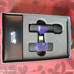 Mikrofon Nirkabel Mic Portable Audio Video Pembuatan Rekaman Wireless Microphone HP Klip