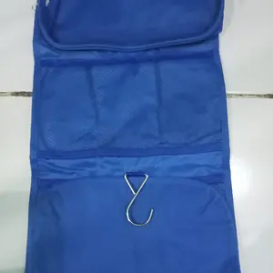 TAS LIPAT GANTUNG TRAVEL PORTABLE kosmetik peralatan mandi bag new