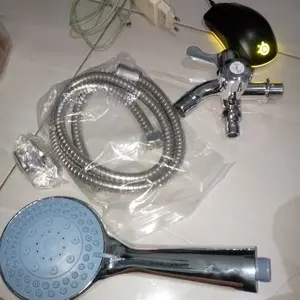 Shower Mandi 4 In1 Shower Kamar Mandi Satu Set 5 Mode Shower Head  Simple Kepala Pancuran