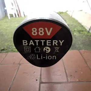 IRONHOOF Mesin Potong Rumput 288V/588V 650W Motor Berdaya Tinggi 2 Baterai 3000mAh-22500mAh Tahan Air Kebisingan Rendah Cocok untuk Medan Bergelombang