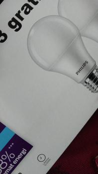 Product Review of Lampu Philips RadiantLine Multipack Bohlam LED 9W 6500K Putih from Tokopedia customer review 2