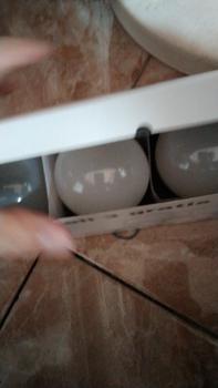 Product Review of Lampu Philips RadiantLine Multipack Bohlam LED 9W 6500K Putih from Tokopedia customer review 3