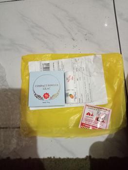 Product Review of Red-A Lip Balm (Tersedia 5 Varian) Red Bibir from Tokopedia customer review 0