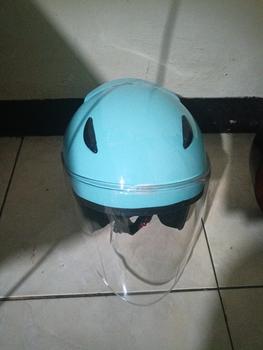 Product Review of HELM DEWASA HALF FACE INK Centro SNI Basic Solid Warna White Untuk Pria Dan Wanita Dewasa SNI COD Free Packing Motorcycle Motorcycle from Tokopedia customer review 2