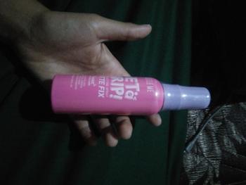 Product Review of [POPBELA Best Setting Spray 2024 Winner] DAZZLE ME Get a Grip! Makeup Setting Spray Dewy Fix Beauty Protecting 4 X Hydrating Makeup Mist Flawless Lightening Primer Water Tahan 24 JAM from Tokopedia customer review 2