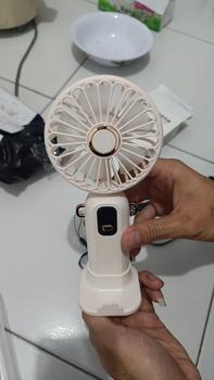 Product Review of CID39 Kipas Angin Lipat Mini Portable LED Display 5-Speed Wind Adjustment Kipas Genggam Kipas Kecil Foldable from Tokopedia customer review 3