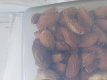 Product Review of Almond Roasted SUPER 1 Kg from Tokopedia customer review 0