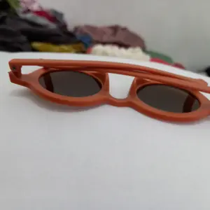 AZAHRA Kacamata Hitam Untuk Bayi Usia 0-8 Tahun Kacamata Anak/Bayi Plastik Kacamata hitam Hitam Fashion