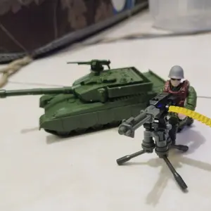 Mainan tank mainan tank T99 tank Leopard 2A6 tank M1A2 abrams tank T14