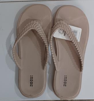 Product Review of Sandal Jepit Wanita Kekinian 721M Wanita Dewasa Sandal Daily  Sandal Empuk dan Ringan Dengan Berbahan Karet Eva Premium from Tokopedia customer review 1