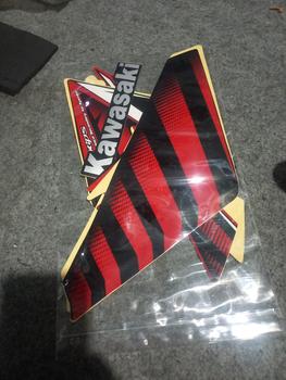 Product Review of lis striping stiker body montor NINJA SS ZEBRA warna merah ferari dan maron tahun 2014 2015 from Tokopedia customer review 0