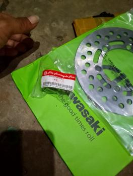 Product Review of Roller Chain Tahanan Rantai Bearing Lahar KLX BF Dtracker 150 karet roll rantai klx 150 from Tokopedia customer review 1