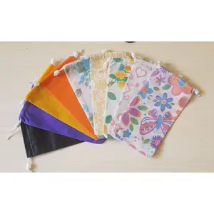 POUCH KACAMATA (sarung)