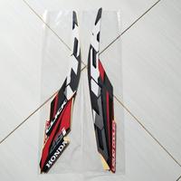 Gambar Sticker Striping Motor Honda Vario Click 125i 2021 Hitam-merah dari audria Collection Kab. Bogor 4 Tokopedia