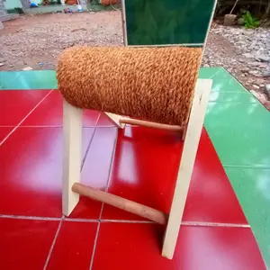 berputar mainan garukan cakaran kucing berputar scratching cat