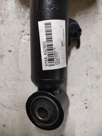 Gambar Shock Breaker Kayaba KYKA-KG2800-01 Innova Depan SET 55107 dari Jasutra Motor Kab. Bekasi 3 Tokopedia