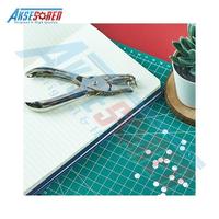 Gambar Pembolong Kertas Joyko [PU-34] / One Hole Punch Tang Pelubang Manual dari Aksesoren Kab. Indramayu 4 Tokopedia