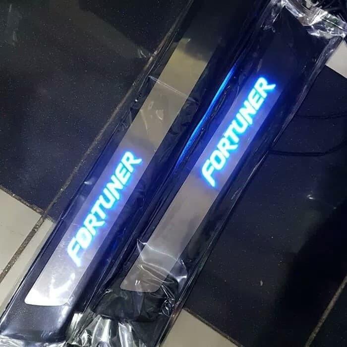 Gambar SILLPLATE SAMPING PINTU ALL NEW FORTUNER dari Victorious Max Kota Administrasi Jakarta Pusat Tokopedia