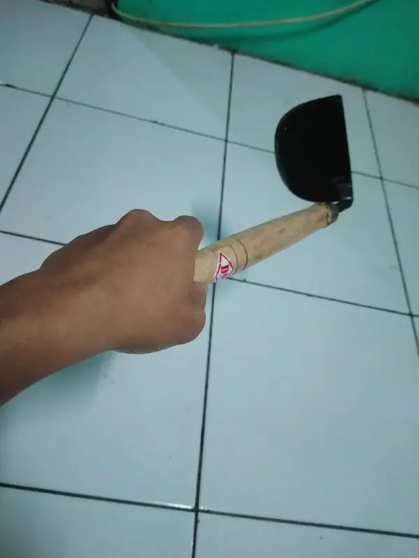 KORED RUMPUT TANAH ASLI BAJA GERGAJI GAGANG 30 CM / CANGKUL MINI 3
