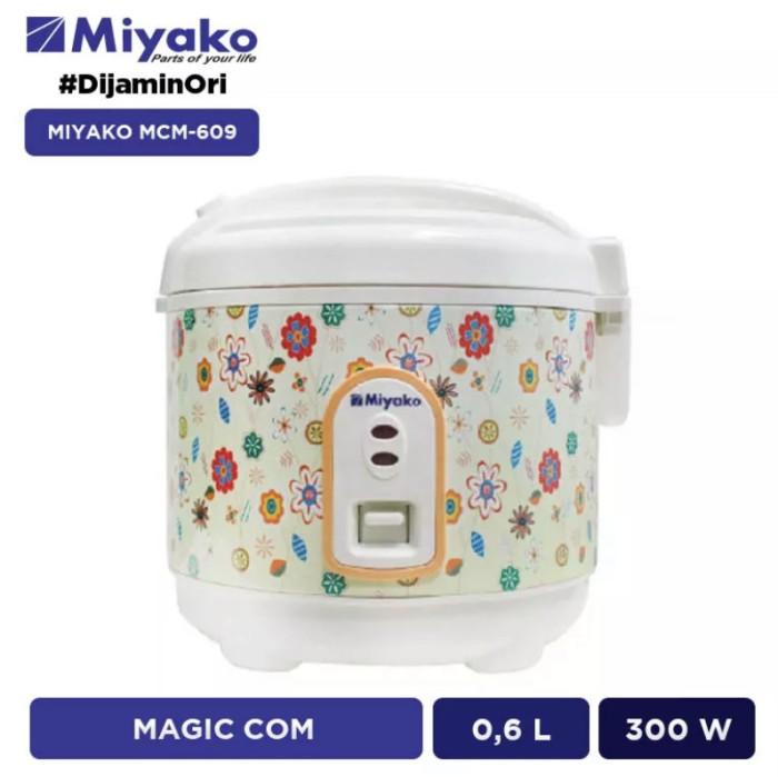 Rice Cooker Miyako MCM 609 Magiccom kecil 0,6 liter 1
