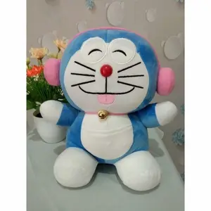 Boneka Doraemon lucu pake headshet