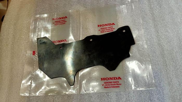 Gambar Karpet lumpur karet Lumpur spakbor bawah Honda ADV 160 Pcx 160 KOW dari IDR MOTOR Kab. Bekasi Tokopedia