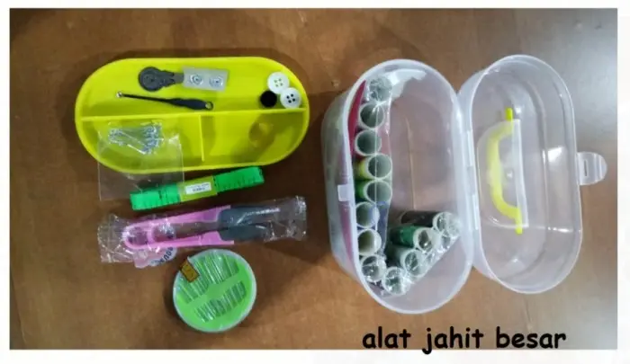 SET jarum benang (alat jahit darurat) / set alat jahit 2