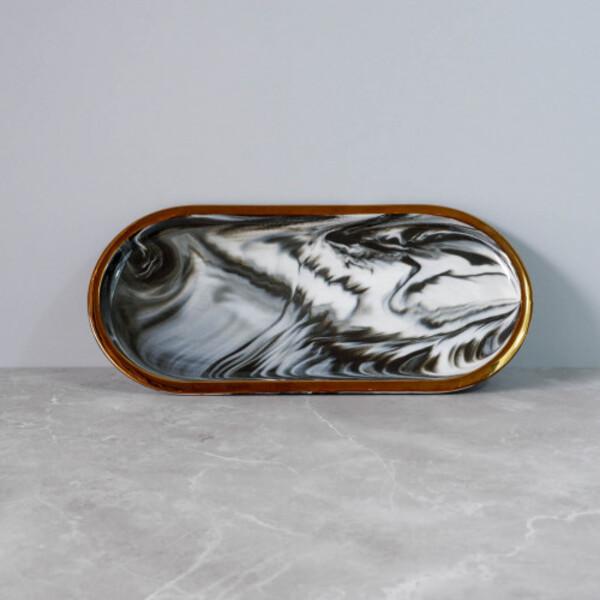 Gambar Brewsuniq Gold-Rimmed Oval Display Tray Black L / Tatakan Nampan Marble Aesthetic Minimalis dari Brewsuniq Store Kota Medan Tokopedia