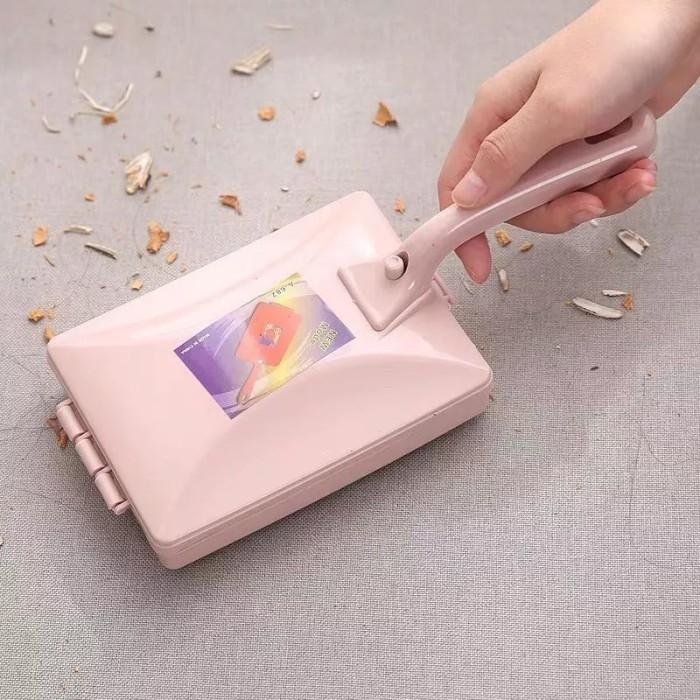 Gambar Sapu Sikat Debu Kotoran Rambut / Alat Pembersih Debu Vacuum Manual dari Supplier beauty tokopedia Kota Tangerang Tokopedia