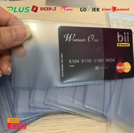Sampul Cover DOFF/TRANSPARAN Kartu ATM, KTP, SIM Pelindung Anti Gores