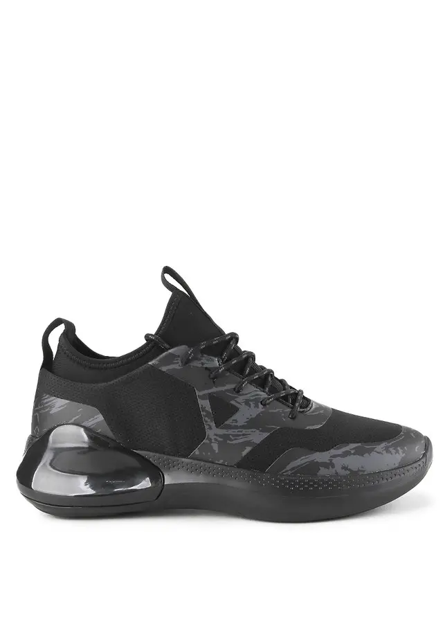 Gambar Playboy Sneakers Pria Boytosz In Black PI6567BK - 44, Hitam dari Playboy Official Store Kota Tangerang 5 Tokopedia