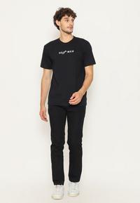 Gambar HEMMEH Kaos Pria Hitam Mountain T-Shirt Hitam - M dari HEMMEH.ID Kota Bandung 4 Tokopedia