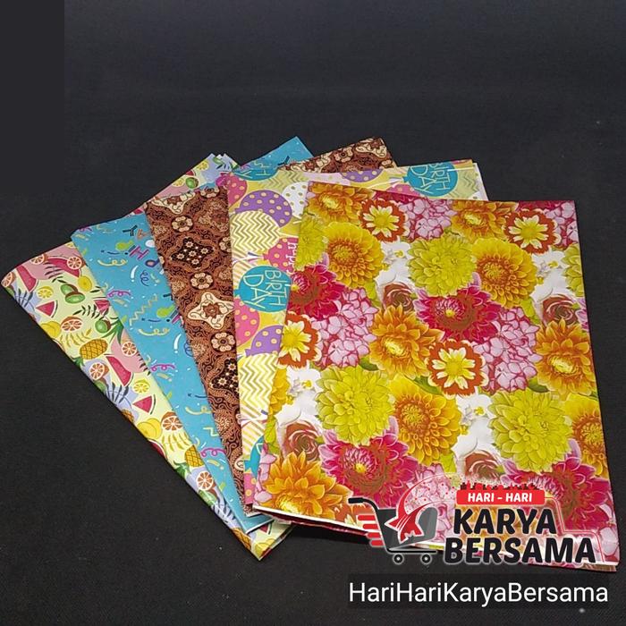 Gambar KERTAS KADO KIKY MOTIF RANDOM 1'S dari HariHariKaryaBersama Kota Medan Tokopedia