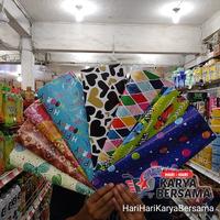Gambar KERTAS KADO KIKY MOTIF RANDOM 1'S dari HariHariKaryaBersama Kota Medan 3 Tokopedia