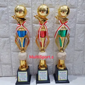 PIALA TROPHY BOLA 02 1 SET 123