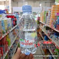 Gambar MINUMAN LE MINERALE AIR MINERAL 330ML dari HariHariKaryaBersama Kota Medan 2 Tokopedia