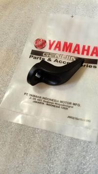 Gambar Hook 1 Luggage gantungan barang cantolan barang Yamaha all matic fi dari IDR MOTOR Kab. Bekasi 2 Tokopedia