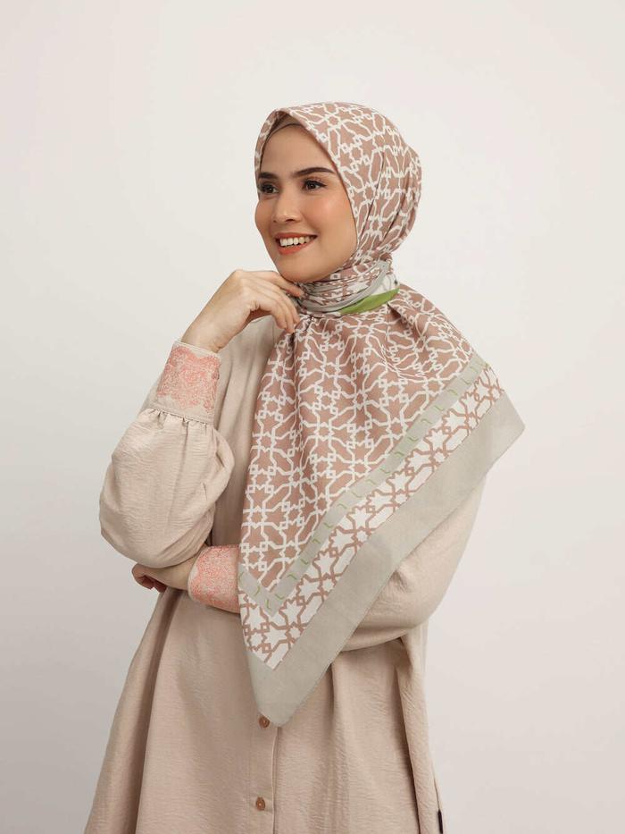 elzatta hijab online