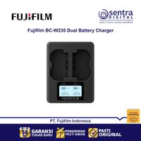Gambar Fujifilm BC-W235 Dual Charger for X-T5 / X-T4 / GFX 50S II Battery dari Sentra Digital Kota Surabaya 2 Tokopedia