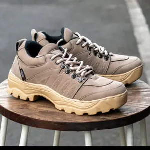 sepatu safety wanita low boots ujung besi / safety shoes 100 % BNIB PRODUK SESUAI GAMBAR