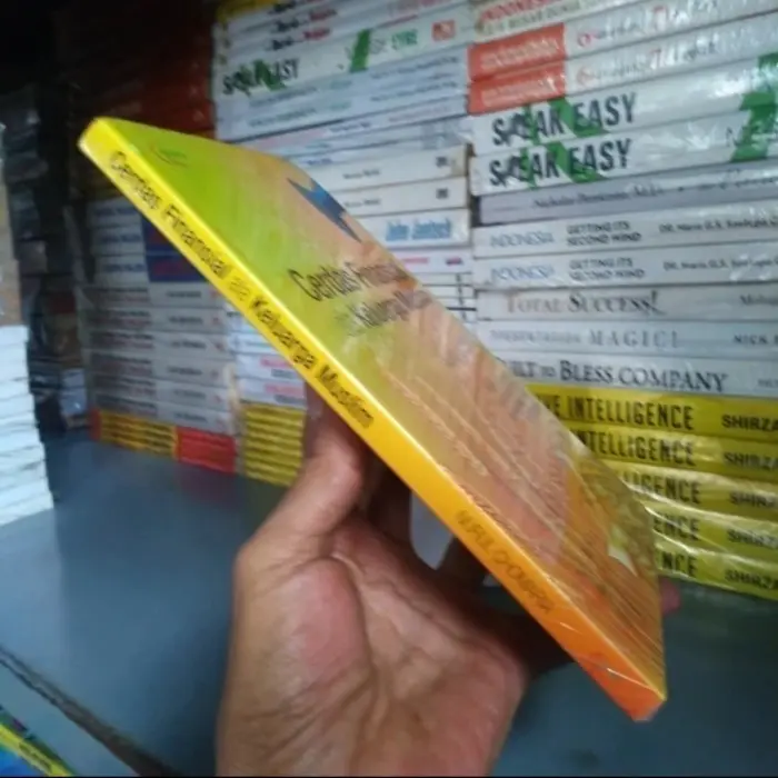 Buku Motivasi Islami CERDAS FINANSIAL ALA KELUARGA MUSLIM Original 1