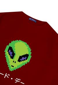 Gambar MTO88 kaos oversize alien UFO pixel scuba distro cowok merah maroon - L dari THIRD DAY Kota Bandung 4 Tokopedia
