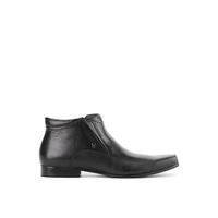 Gambar Playboy Sepatu Pria Ferza - Boots In Black PH3552BK - 42, Hitam dari Playboy Official Store Kota Tangerang 1 Tokopedia