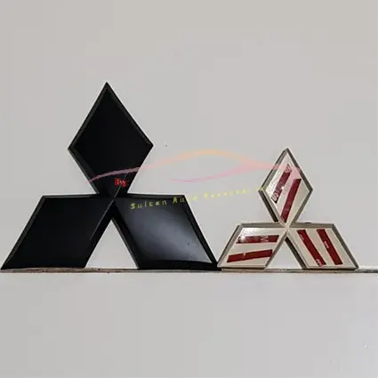 Cover Logo Mitsubishi Xpander Cross 2023 Hitam / Logo Segitiga Berlian 1